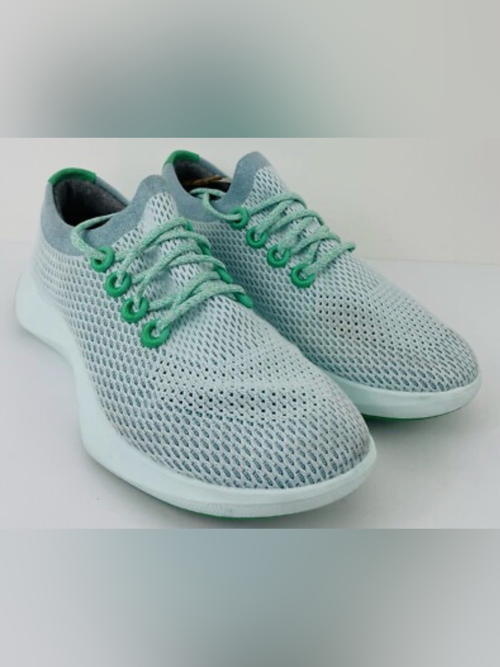 All Birds Blue tennis shoes